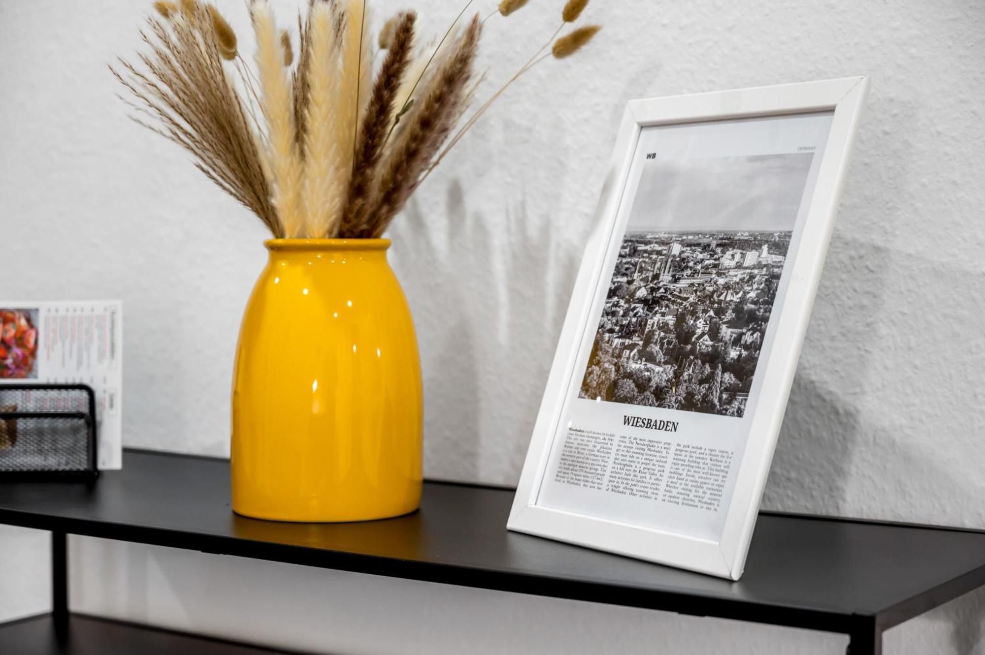 Cosy & Central, 500m From Main Station, Perfect For Work & Apartment Wiesbaden